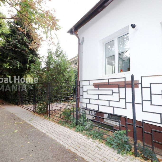 CASA GRADINA ICOANEI | An 2001 | 4 cam | 146 mp | RENOVATA 2 - Fotografie 1