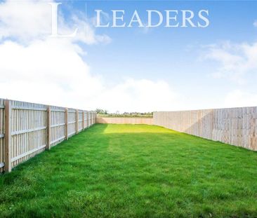 3 bedroom terraced house to rent - Photo 6