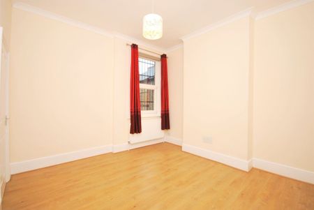 Half Moon Lane, London, SE24 - Photo 4