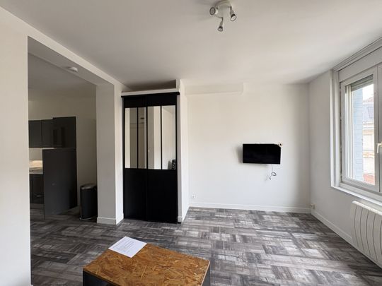 Location Appartement 1 pièce 30m² DUNKERQUE 59240 - Photo 1
