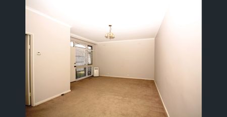 Best value in town with transport around the corner! - Photo 5