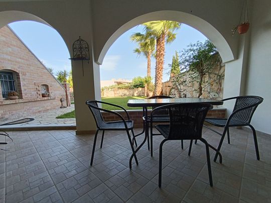 Διαμέρισμα για ενοικίαση - Αντίρριο, - Photo 1