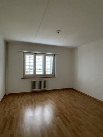 Sonnige Parterre-Wohnung im Frohdörfli Suhr - Foto 3