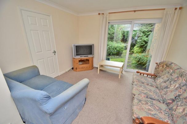 4 bedroom terraced house to rent - Photo 1