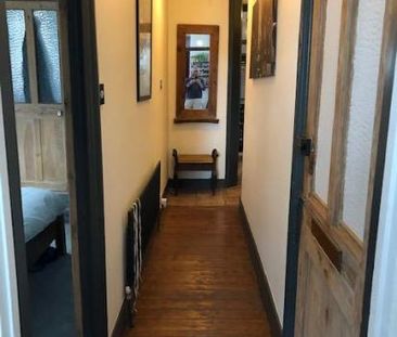 Double Bedroom in Luxury Flat - Clapham South (Mon - Fri) - Photo 6