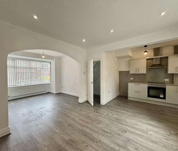 Greenhill Avenue, Bolton, BL3 - Photo 1