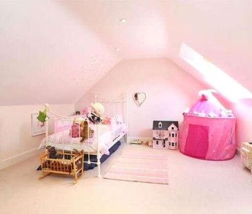 Hop Blossom House, Church Street, Odiham, Hook, Hampshire, RG29 - Photo 6