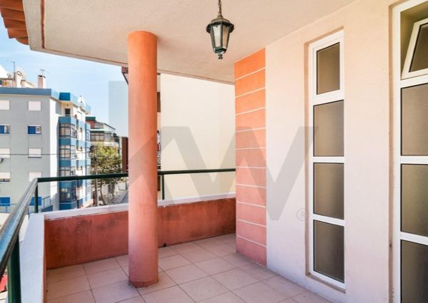Apartamento T2 em Setúbal