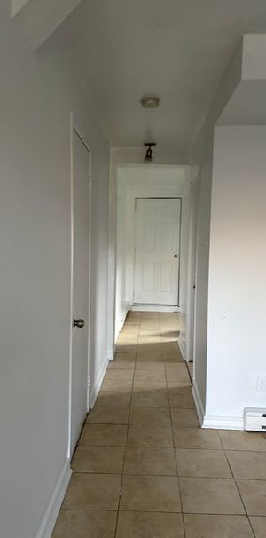 Grand 3 1/2 à Louer à Longueuil - Photo 1