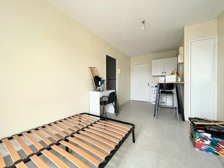 Location Appartement 1 pièce 21m² BREST 29200 - Photo 5