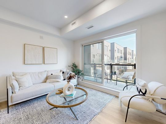 For Lease - 49 Charles Street Unit# 204, Newmarket, Ontario - Photo 1