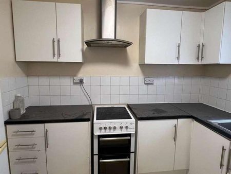 Woodshire Road, Dagenham, RM10 - Photo 3