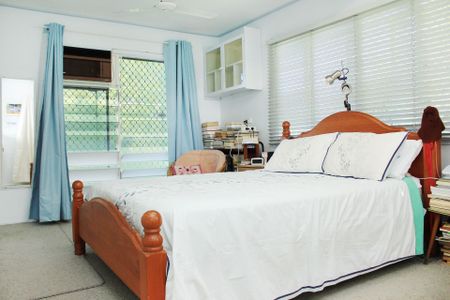 6 Arunta Street, Cranbrook - Photo 4