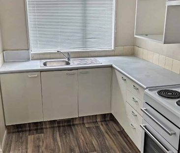 Three Bedroom House Close To City Centre - Photo 4