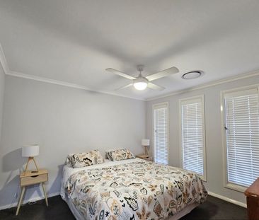 LUXURY LIVING IN GILLIESTON - Photo 6