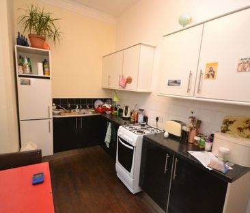 1 bed Apartment for Rent - Photo 4