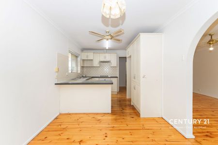Spacious 3-Bedroom Family Home on Generous 680sqm Block - Photo 3