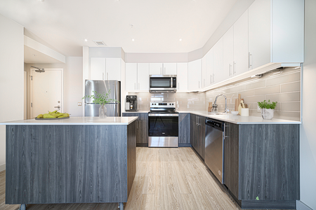 The Oaks on St. Mary’s - Photo 5