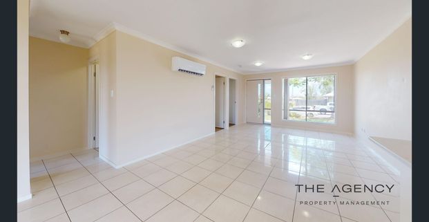 Great Family Home! - Photo 1