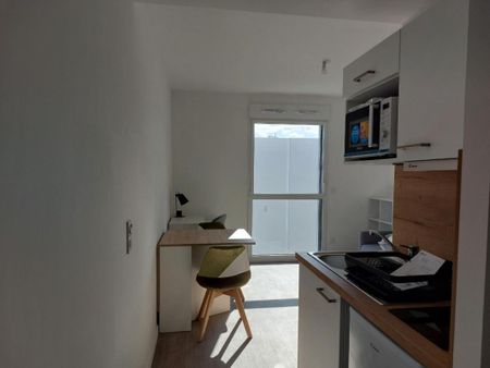 Appartement T1 à louer La Roche Sur Yon - 21 m² - Photo 3