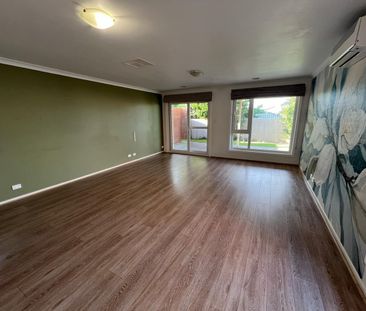 16 Audrey Cahn Street, Macgregor ACT 2615 - House For Rent | Domain - Photo 1