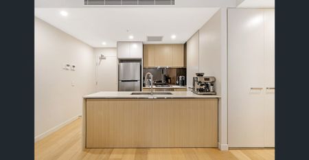 Top-Floor Tranquility in the Heart of Hornsby! - Photo 5