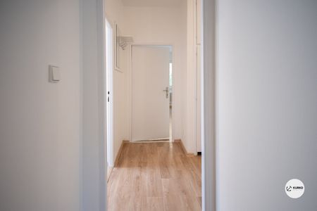 Pronájem bytu 4+1 71 m² - Photo 2