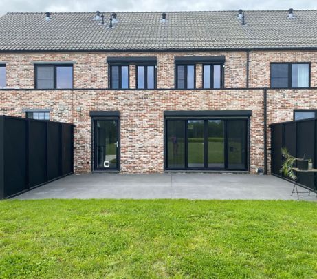 Knappe, energiezuinige woning met 3 slaapkamers en tuin – ref.: 4022/02 2025 - Photo 1