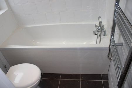 Oceanic road, Liverpool,L13 1BP - Photo 4