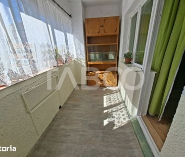 Apartament de inchiriat 2 camere zona Strand etaj 2 bucatarie separata - Photo 2