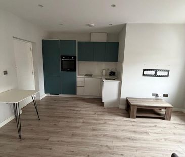 1 bedroom flat to rent - Photo 6