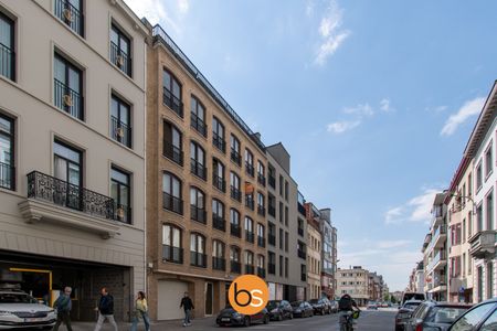 Volledig gerenoveerd appartement in het centrum van Kortrijk - Foto 3