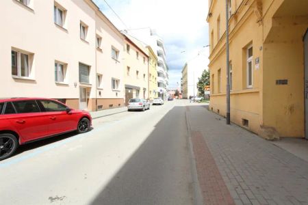 Pronájem bytu 1+kk, ul. Rumiště, Brno - Trnitá, internet v ceně - Photo 3