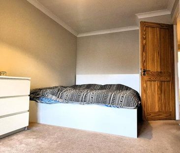 3 bedroom detached house to rent - Photo 6