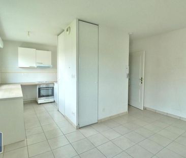 Location Appartement 1 pièce 25m² ST PRIEST EN JAREZ 42270 - Photo 1