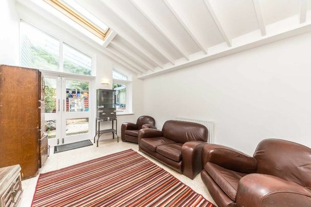 Sherland Road, Twickenham, TW1 - Photo 1