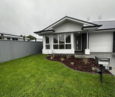 BRAND NEW 3 BEDROOM HOME! - Photo 6