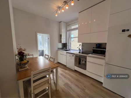 1 bedroom flat to rent - Photo 4
