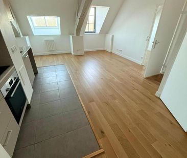 Location Appartement 2 pièces 42m² DOUAI 59500 - Photo 1