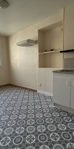 Location Appartement 2 pièces 38m² FOUCARMONT 76340 - Photo 1