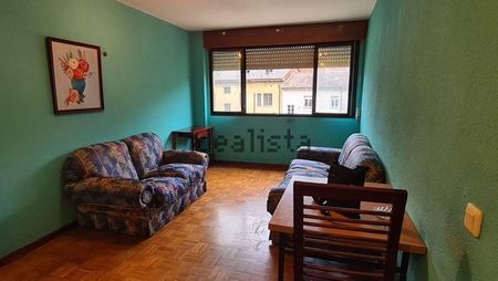 Alquiler de piso en Grado - Photo 3