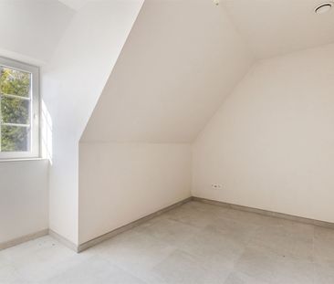Zeer ruime nieuwbouwwoning gelegen op een groot zonnig perceel - Photo 2