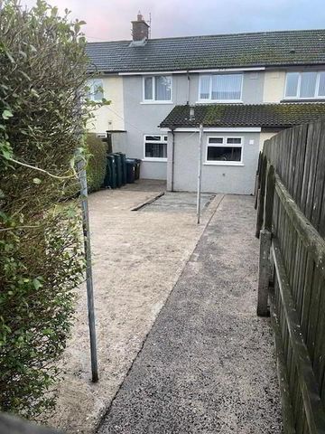 10 Charles Drive, Ballyclare, BT39 9BX - Photo 4