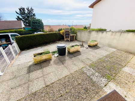 Location Maison 4 pièces 88m² MACON 71000 - Photo 3