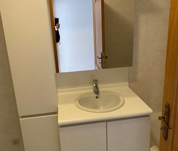 Ruim gelijkvloers appartement met tuintje en garage, ideaal gelegen... - Photo 4