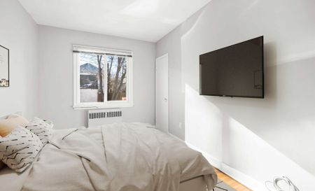 188 Anderson – 2 Bedroom - Photo 3