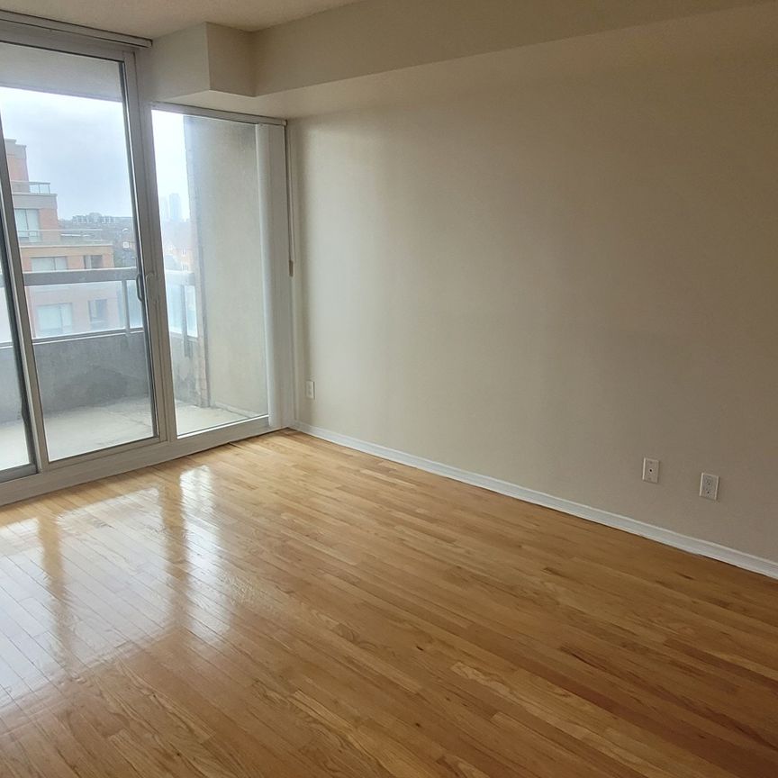 For Lease - 9 Northern Heights Drive Unit# 501, Richmond Hill, Ontario - Photo 1