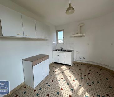 Location Appartement 3 pièces 81m² CHATEAU THIERRY 02400 - Photo 3