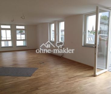 sehr helle Wohnung im obersten Geschoss 71638 Ludwigsburg - Foto 1