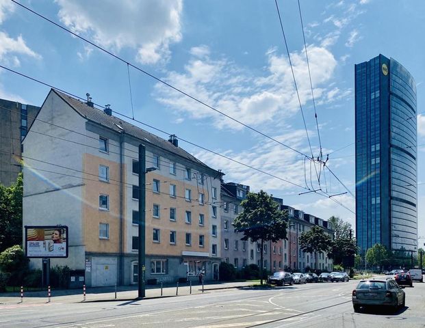 Helle 2-Zimmer-Wohnung mit Top-Anbindung - Photo 1